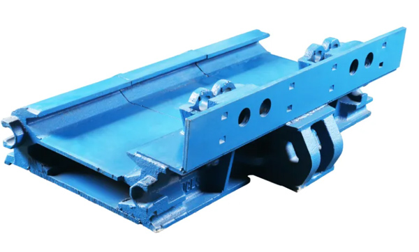 刮板输送机中部槽